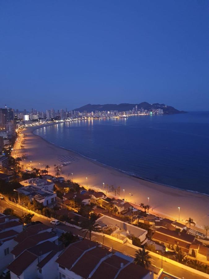 Апартаменты Playa Poniente Бенидорм Экстерьер фото